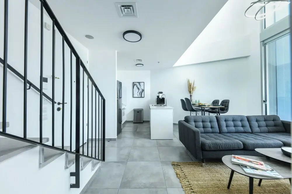 MAMAD - Luxe Apt in Top Tel Aviv Neighborhood