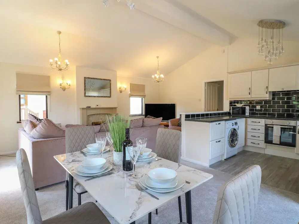 27 Brocklehurst