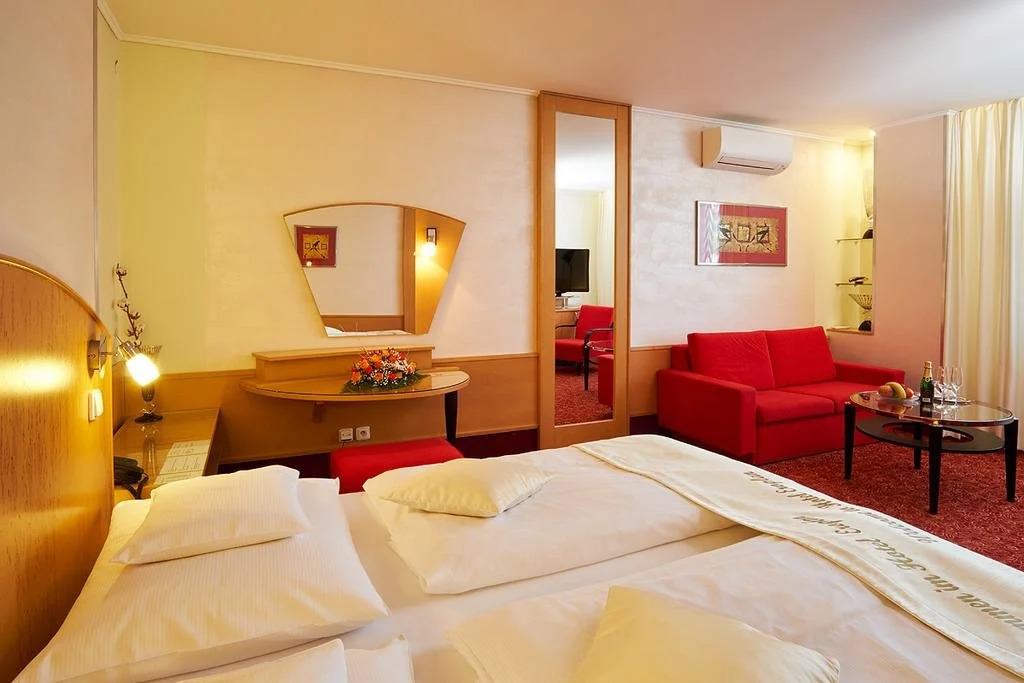 Hotel Eroplán