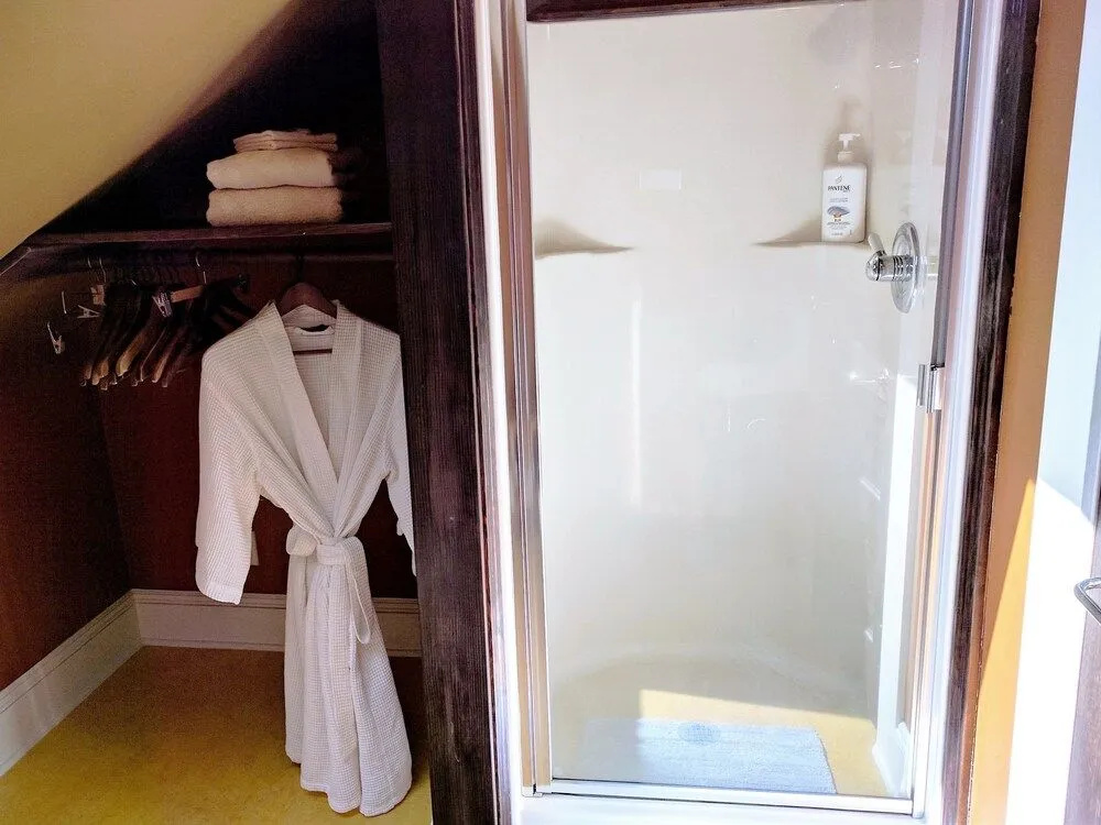 Bluebird Guesthouse