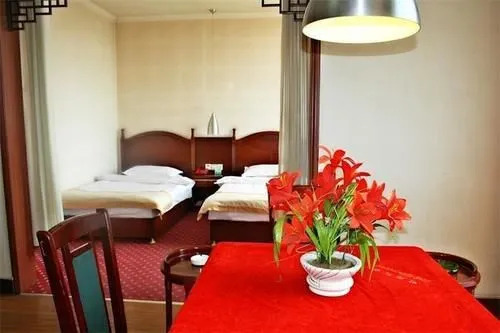 Tuke China Light Hotel