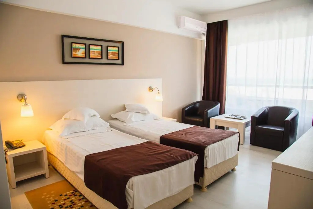 Hotel Ambasador Mamaia