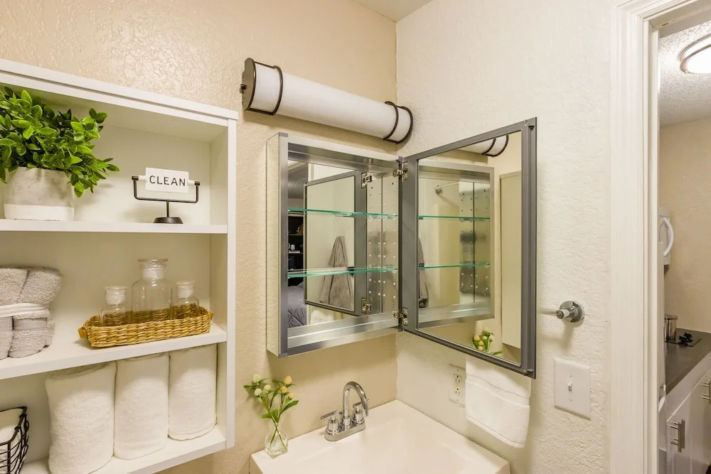 Intown Suites Extended Stay Select Hampton VA