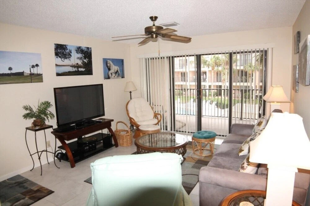Sea Place 12224 2 Bedroom Condo by Redawning