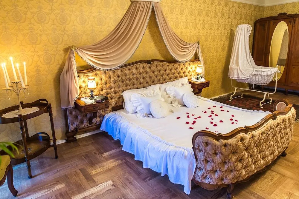 Pakruojis Manors Palace Boutique Hotel