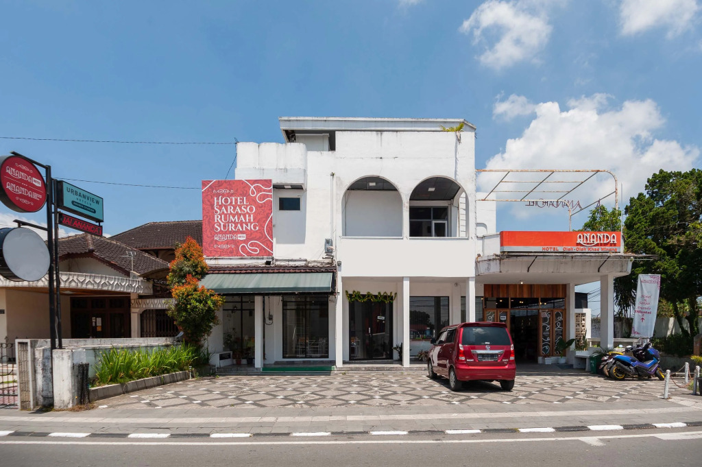 Urbanview Hotel Ananda Syariah by RedDoorz
