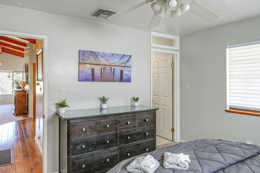 Mtn-view Getaway w/ Game Room, 1 Mi to Kern River!