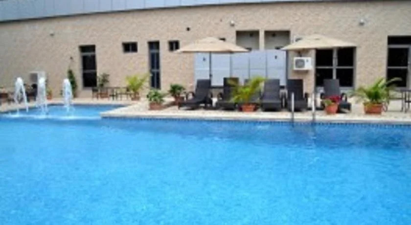 Warri Wetland Hotel