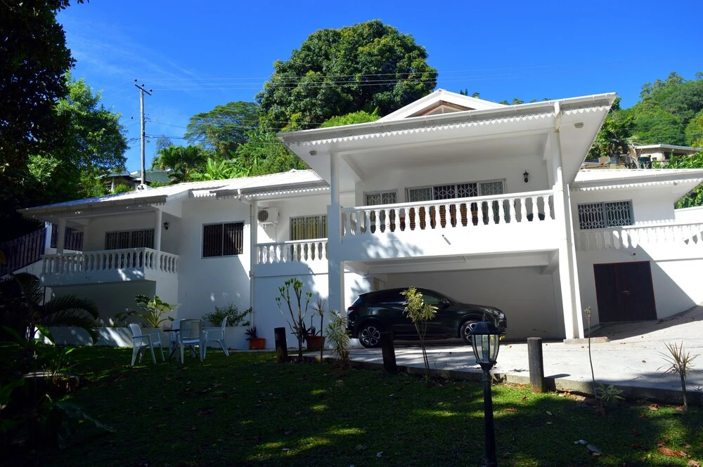 Sundown Beach Villa