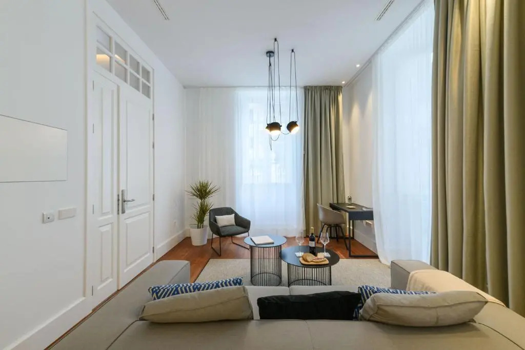 The Park Suites by IRES LAR
