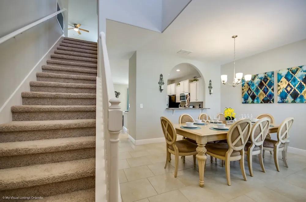 H5294 Ultimate 6 Bedroom 5 Bathroom Home With Pool