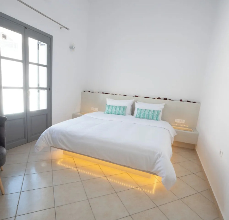 Anthemis Suites