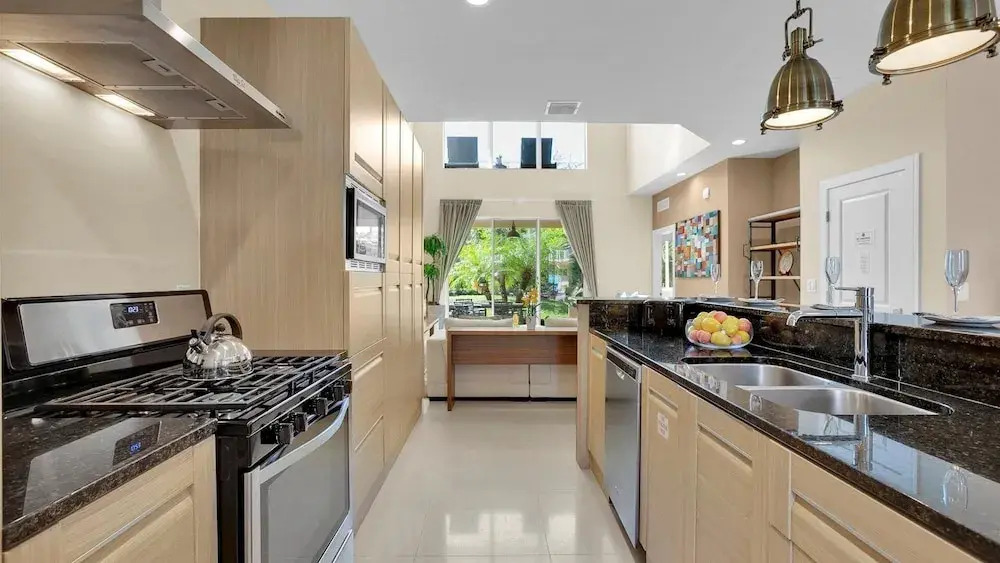 Magic Village Resort 4 Bedroom townhome with Outdoor Kitchen 4 Townhouse