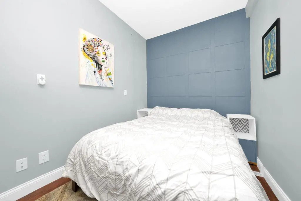 Modern 2 Bedroom in Avondale