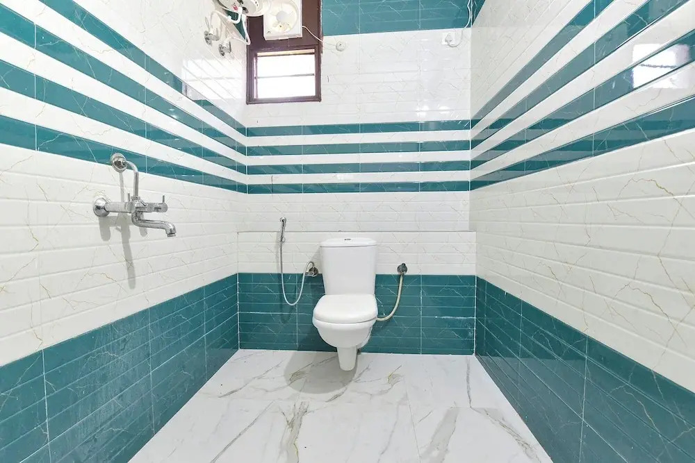 Fabhotel Aayat Home Stay