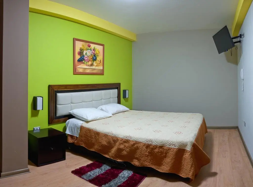 Plaza Sur Hotel & Suites