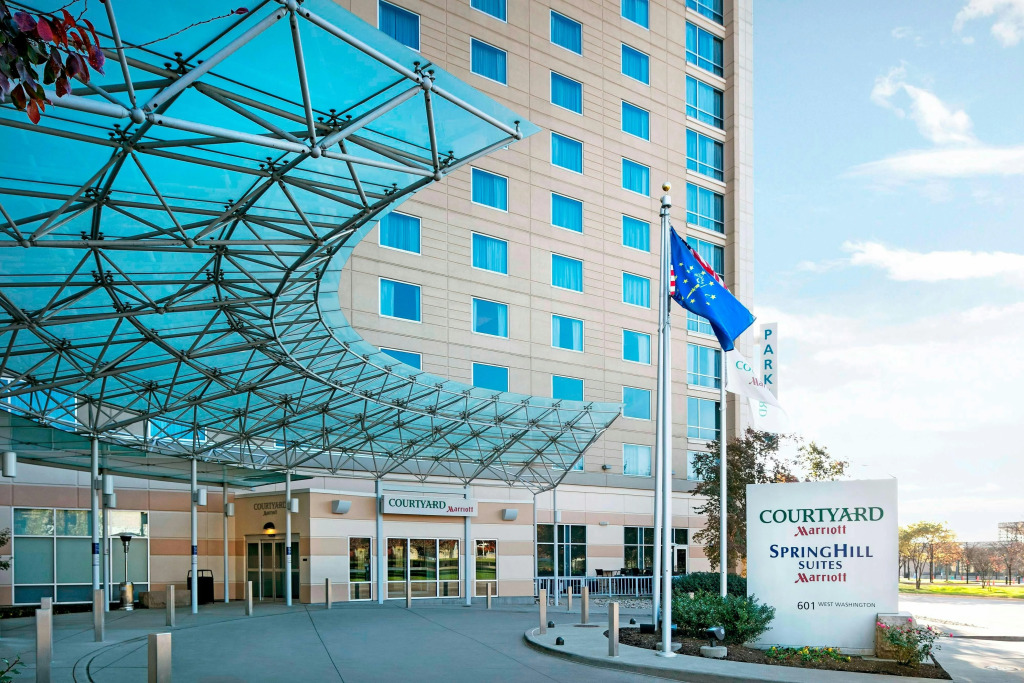 Courtyard by Marriott Indianapolis Downtown