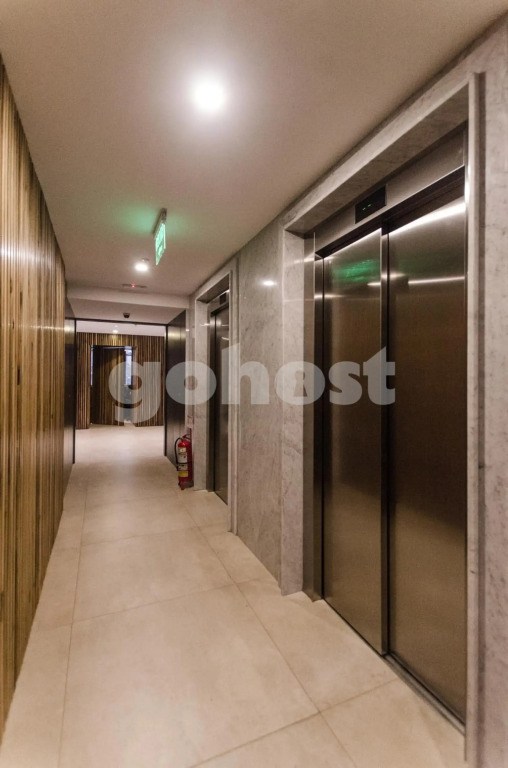 Apartamento único en zona del Sh del Sol 1D012