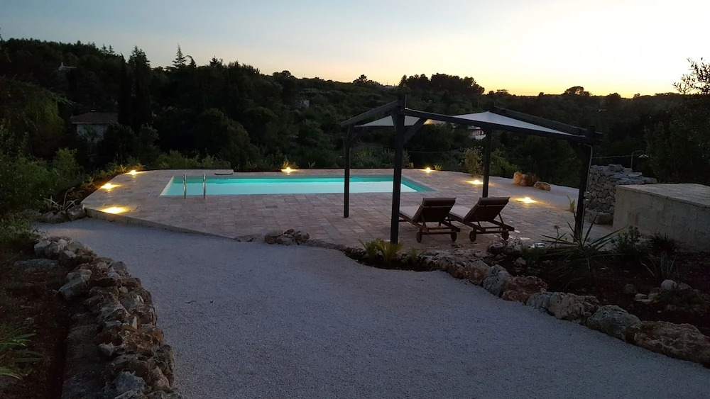 Trulli Parco Grande Con Piscina Privata