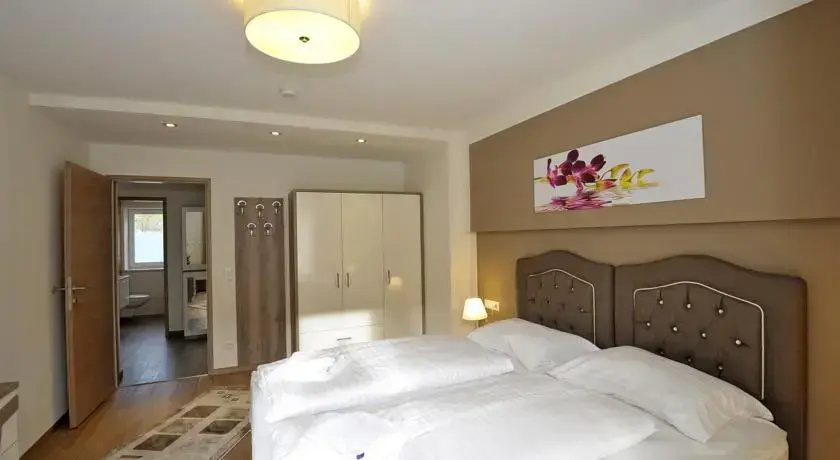 Sunshine Apartments - Great Mountain View