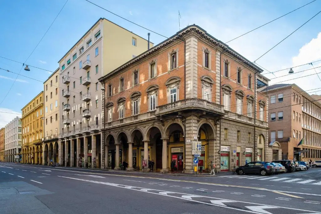 Z8 Comfort In the Heart of Bologna