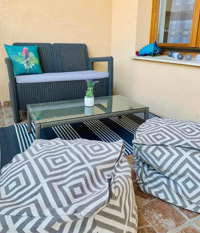 Small Lake Apartman