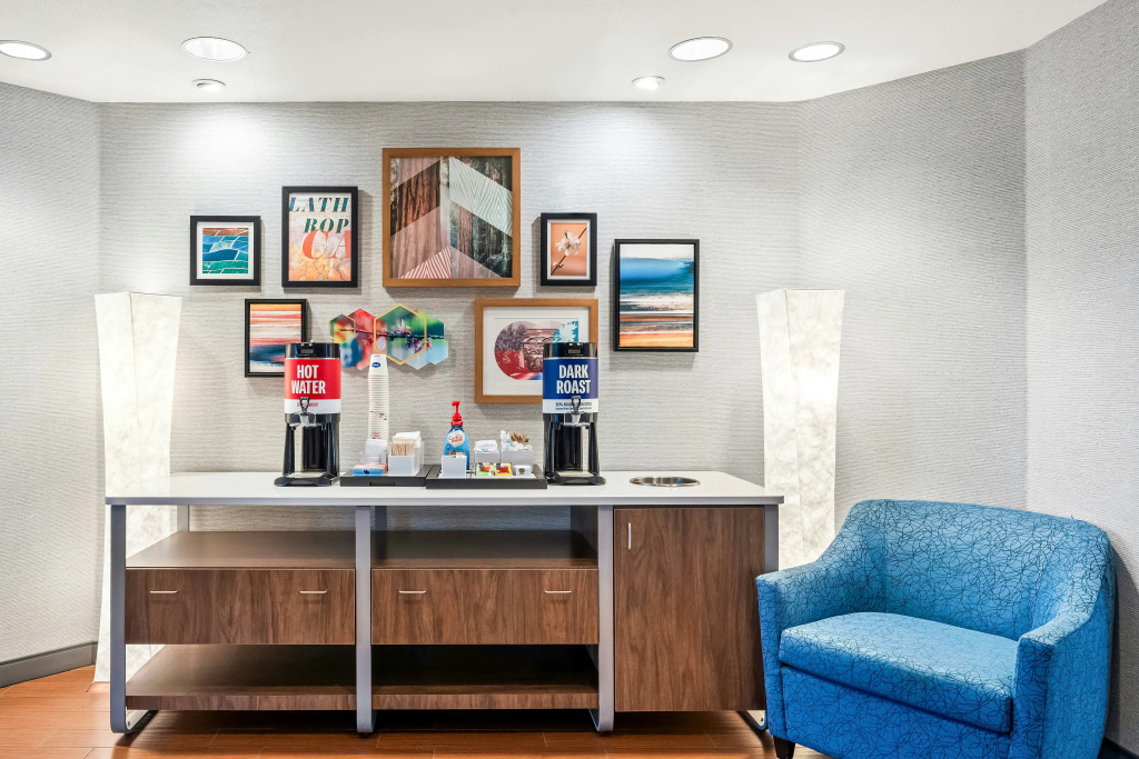 Hampton Inn & Suites Lathrop