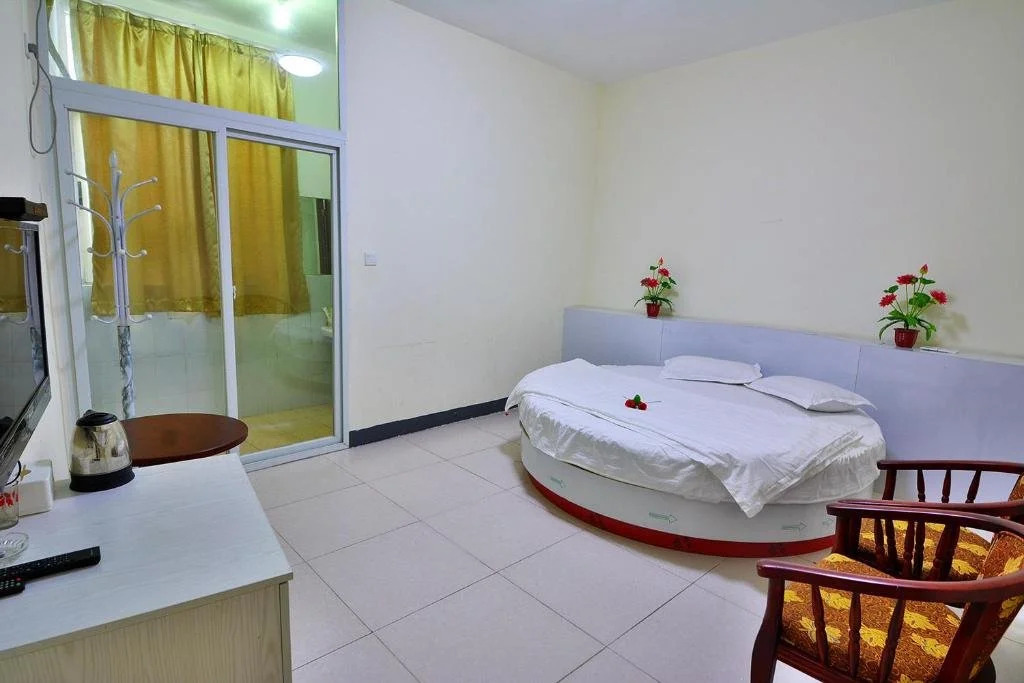 Xiamen Ruyi Hotel Bolin School