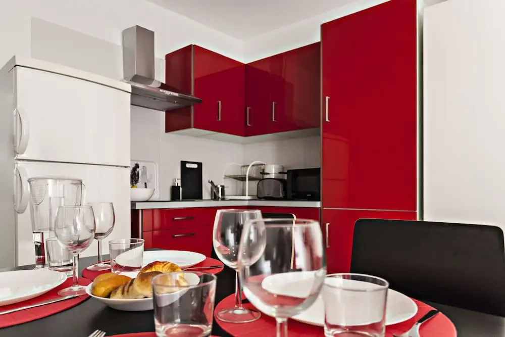 MY CHOICE Sunset Square Apartment