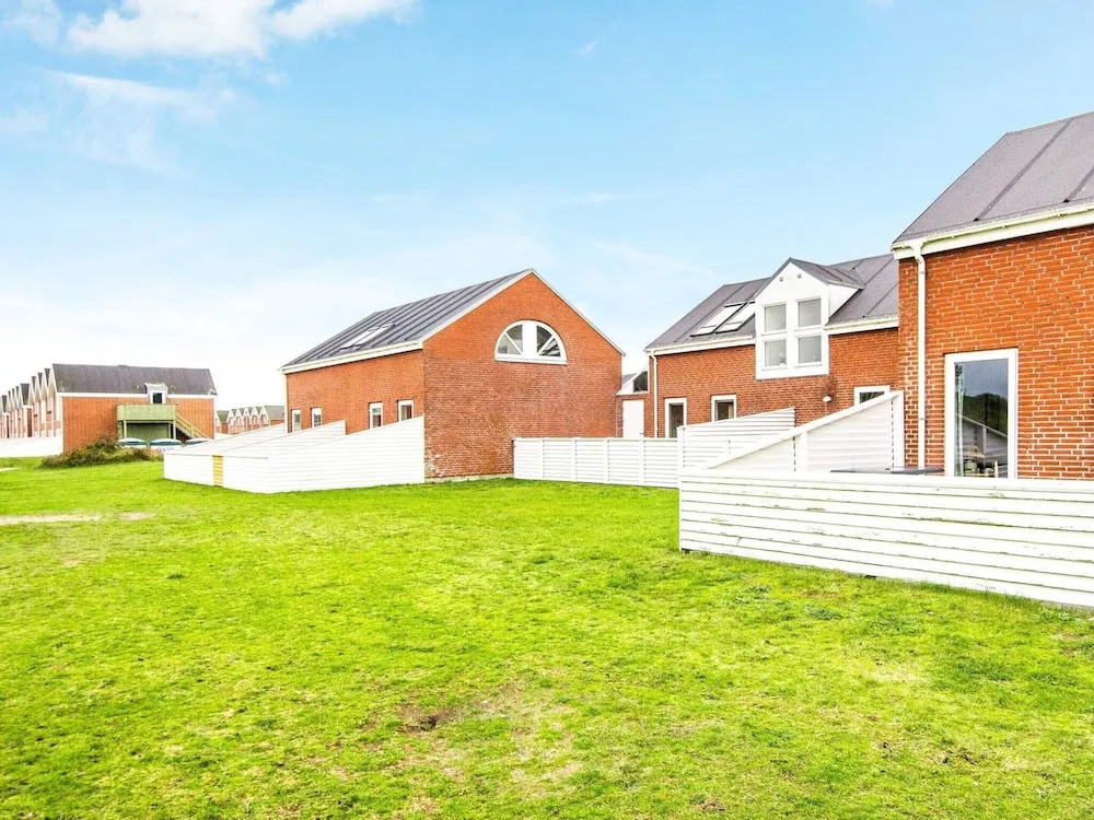 6 person holiday home in Rømø-By Traum