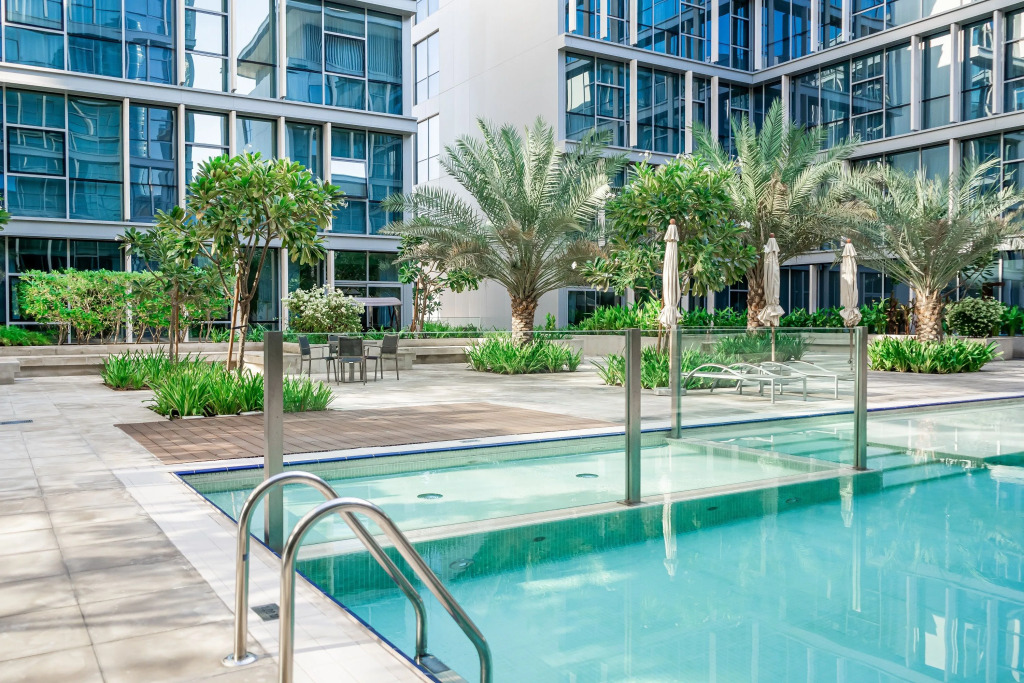 Elegant And Bright Apartment In City Walk