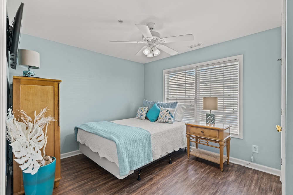 Grand Cayman Villas - I