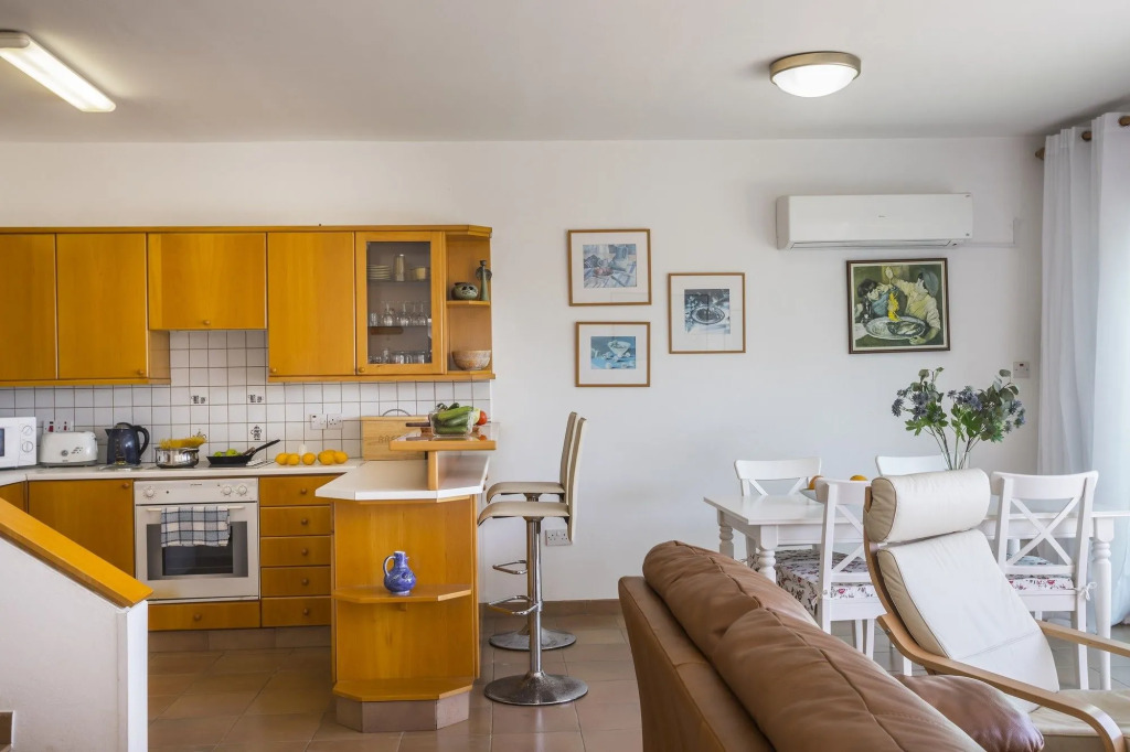 Sirina Lina Beachfront Suite
