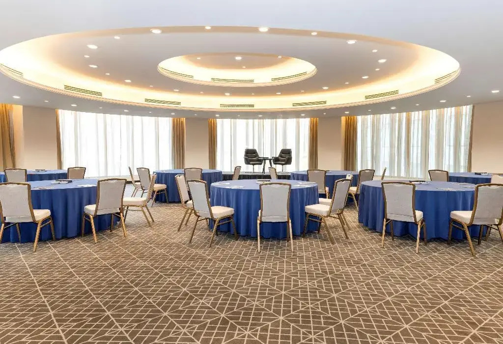 Signia by Hilton