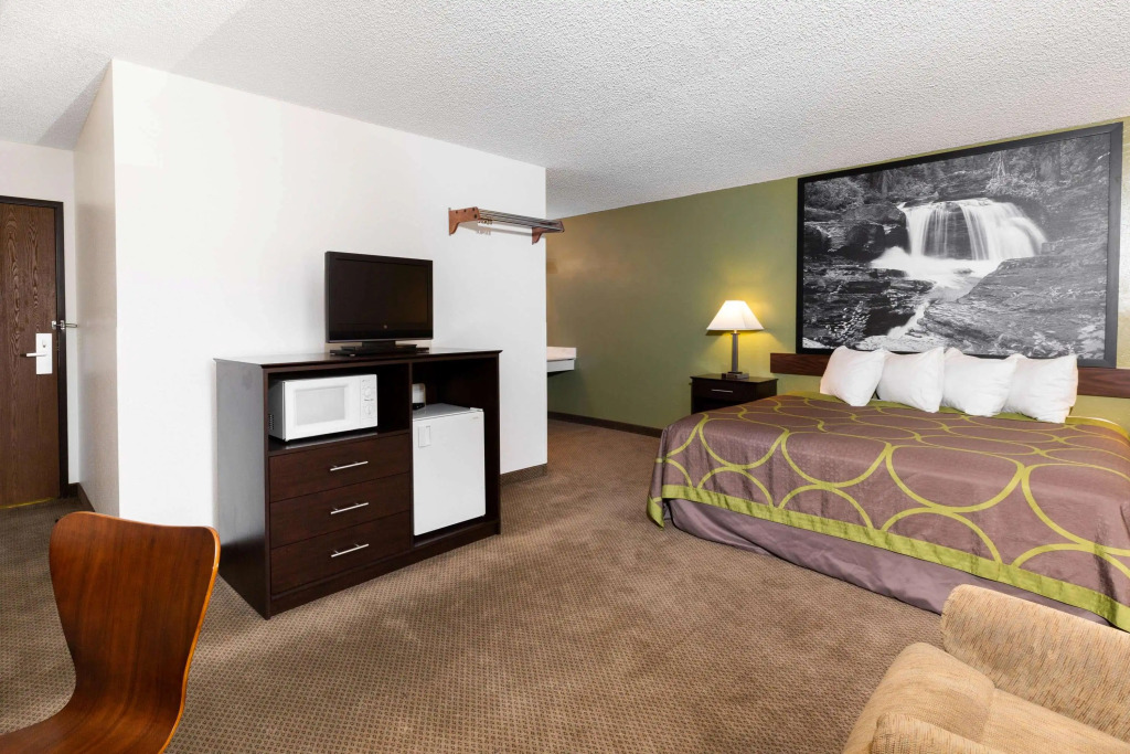 Super 8 by Wyndham Missoula/Brooks Street