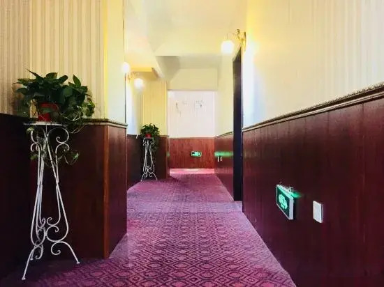 Jixiang Hotel (Nantong University Affiliated Hospital Branch)