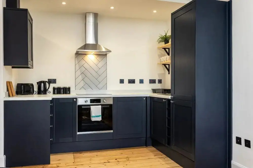 Brand New 1 Bedroom Apartment Right Beside Arthur's Seat