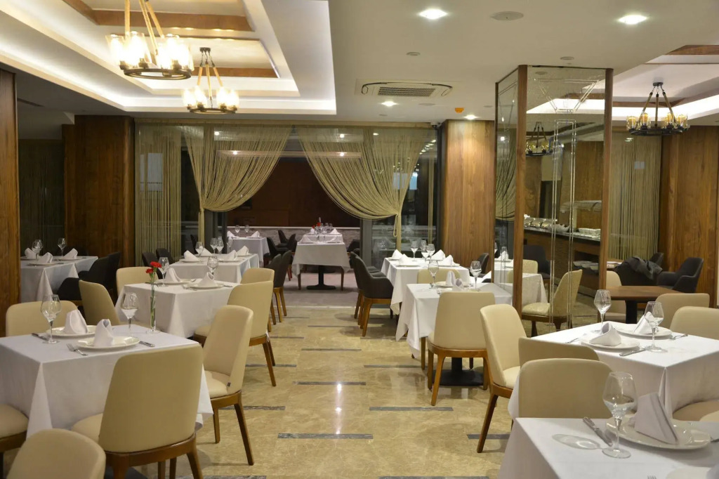 Guler Park Hotel