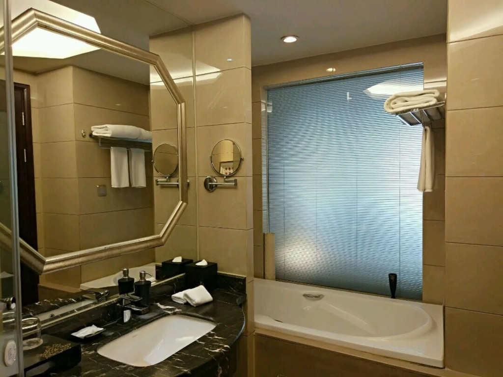HengNa International Hotel