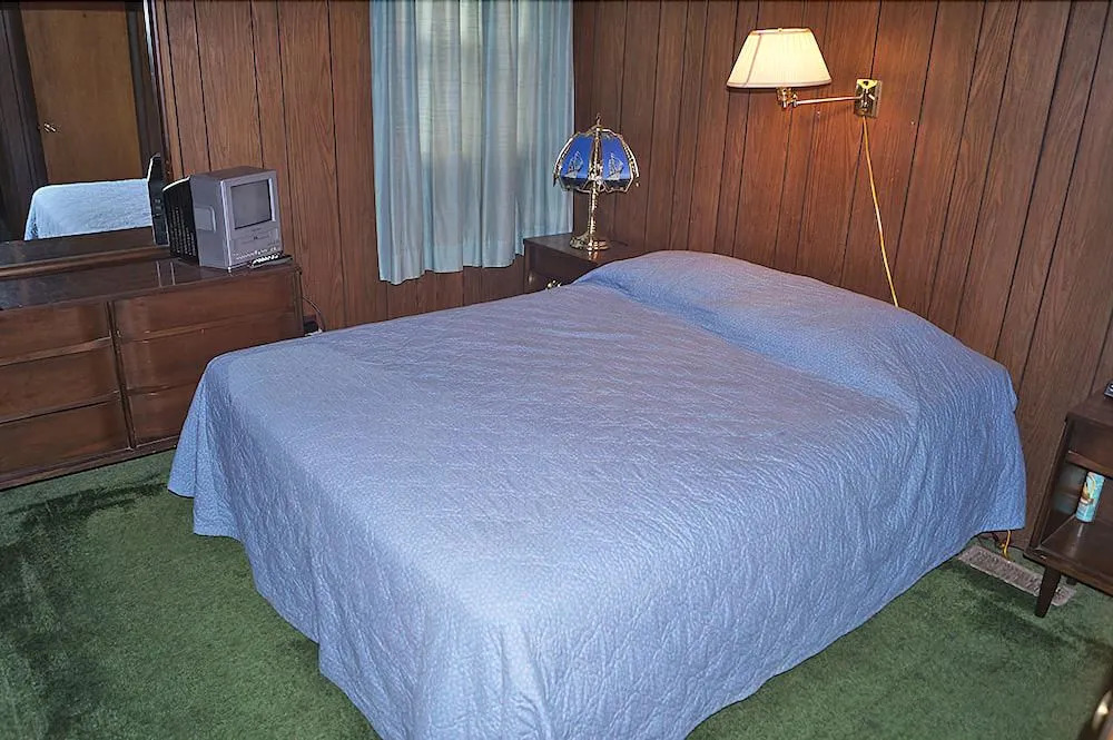 103 79th Street 3 Br cottage by RedAwning