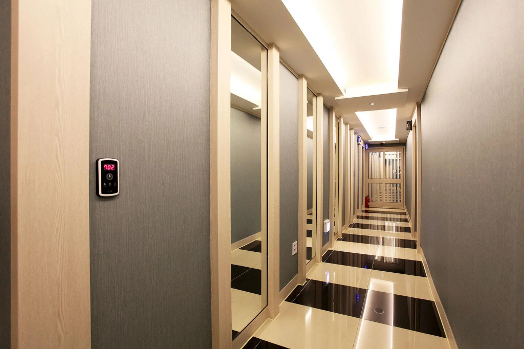 Yeoksam Hotel LIN