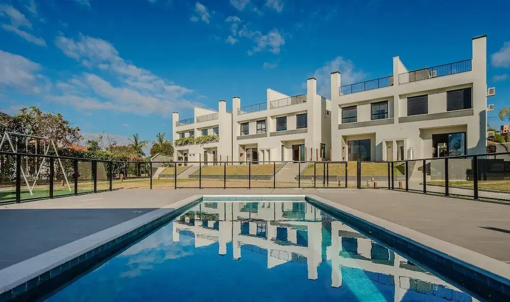 Condominium w/ Pool 500m From Ibiraquera Lagoon - VRS