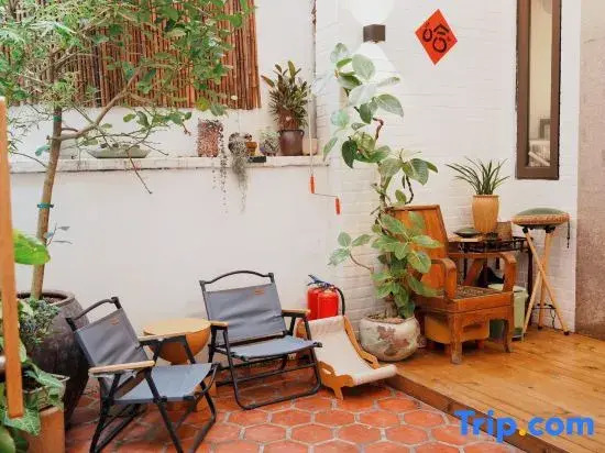 Liwu Homestay (Quanzhou Ancient City West Street)