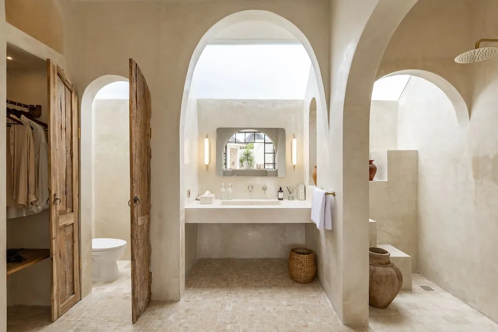 Private Pool Villa Bocami Suite - 2 by OriVista
