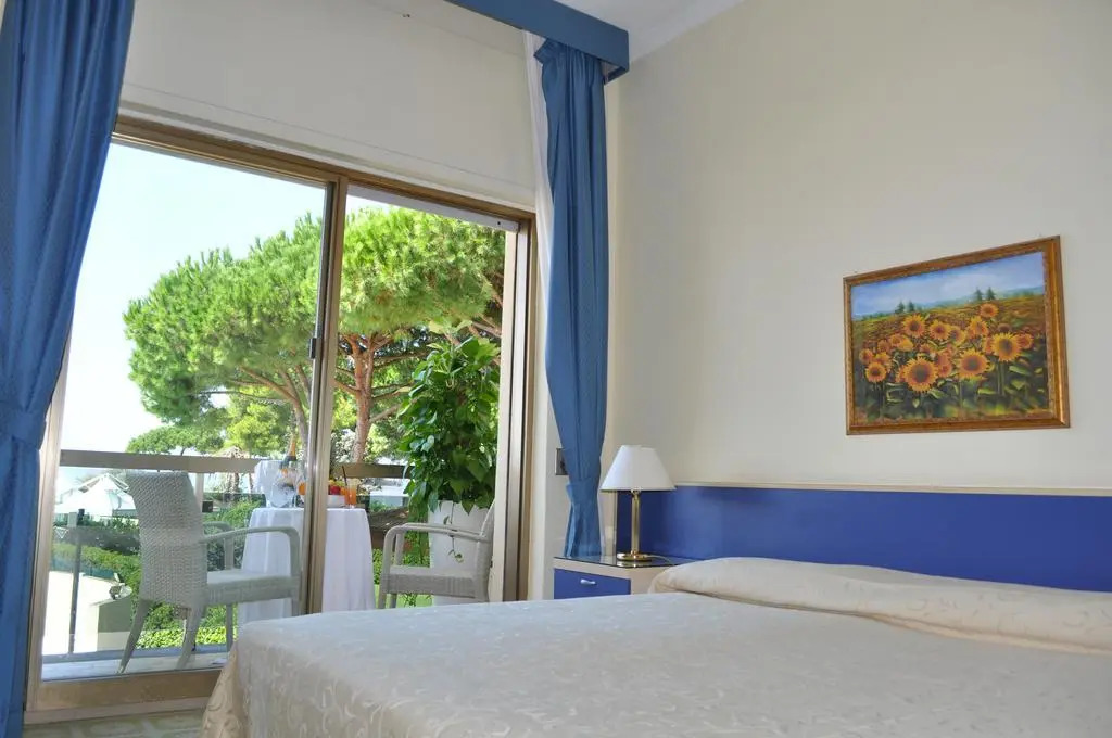 Hotel La Playa