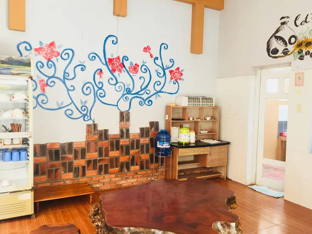 Goc Bien Homestay