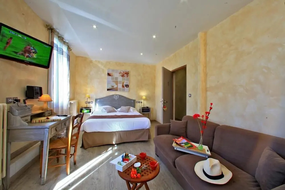 Logis Hôtel Restaurant Le Lascaux