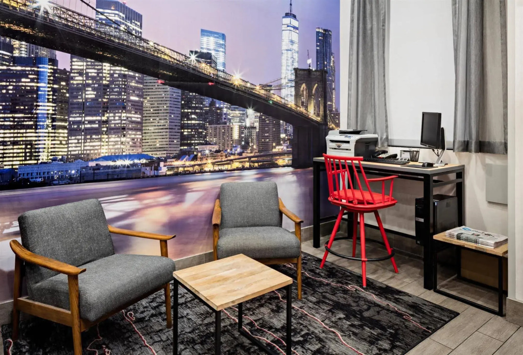 Red Lion Inn and Suites Brooklyn