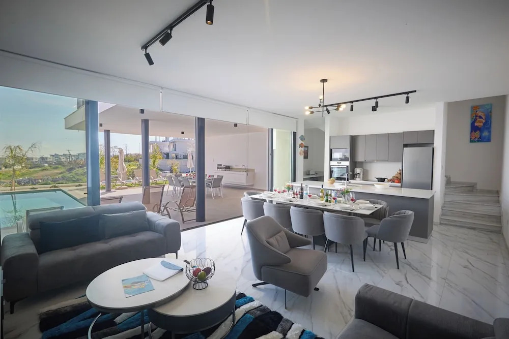 Protaras Aqua Pearl Villa AQ12