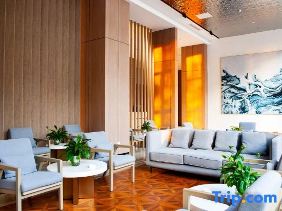 V. Hotel